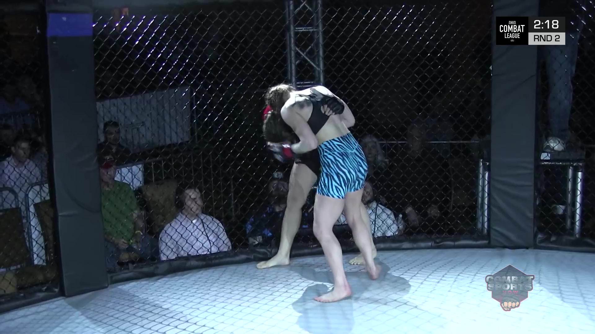 Nikola Kacperska vs Karli Thomas